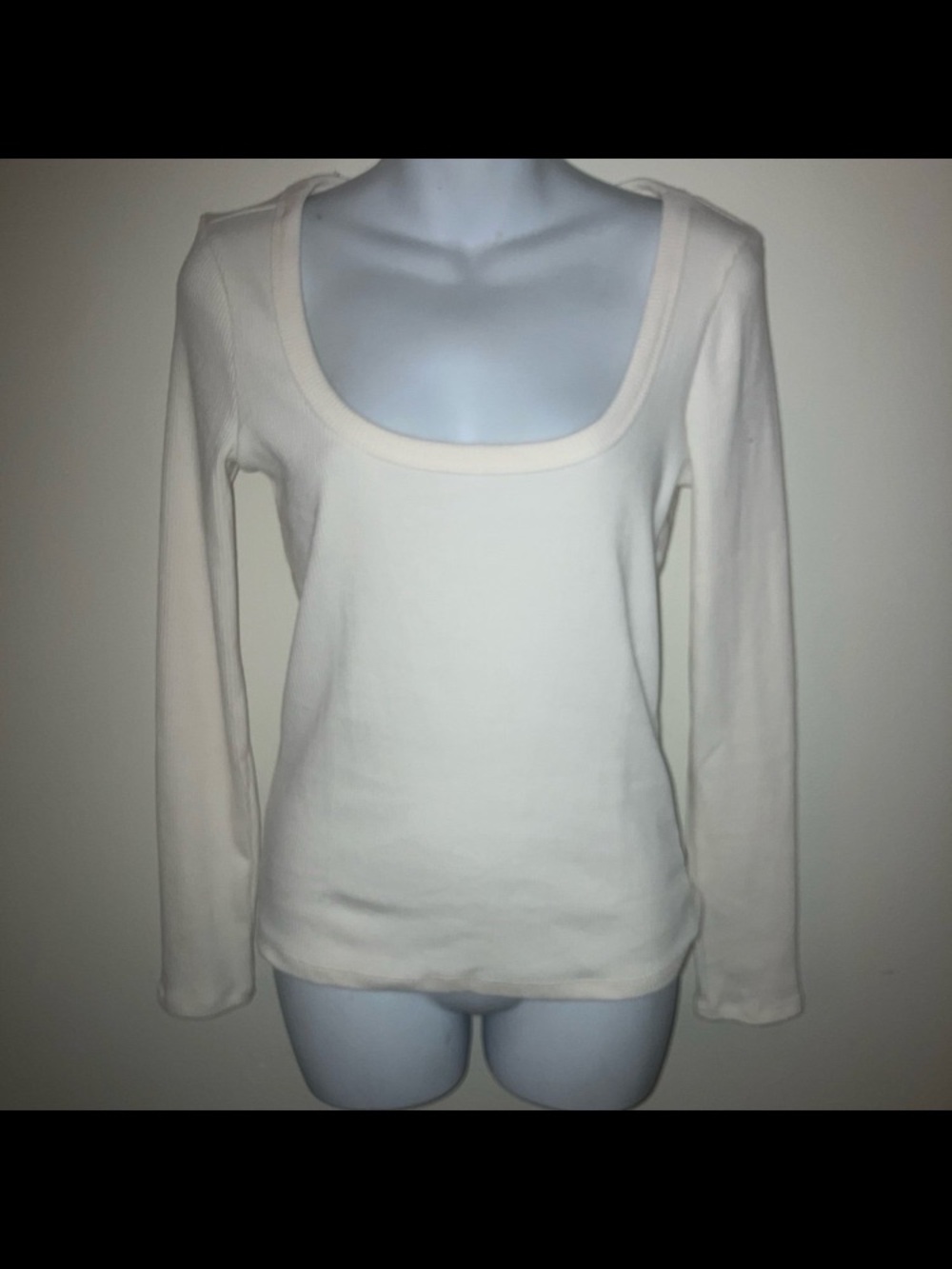 PINK Victoria's Secret Scoop Neck Long Sleeve Top